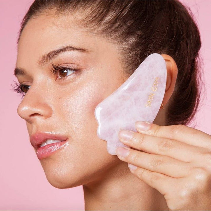 UNIQ Jade Roller + Guasha Stone (Pink) - | Fashiongirl
